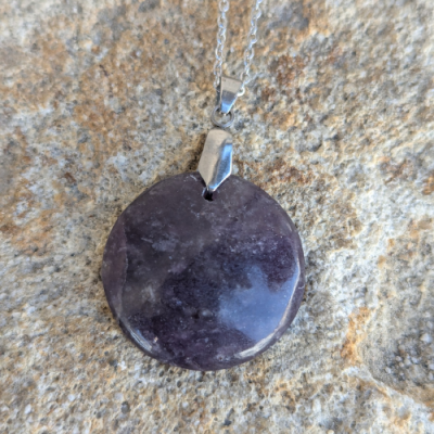 Pendentif en améthyste