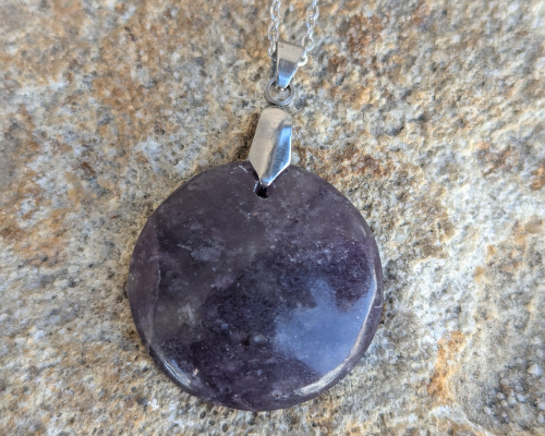 Pendentif en améthyste